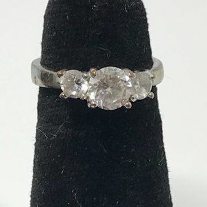Silver Plated 3 stone ring, Size 6.